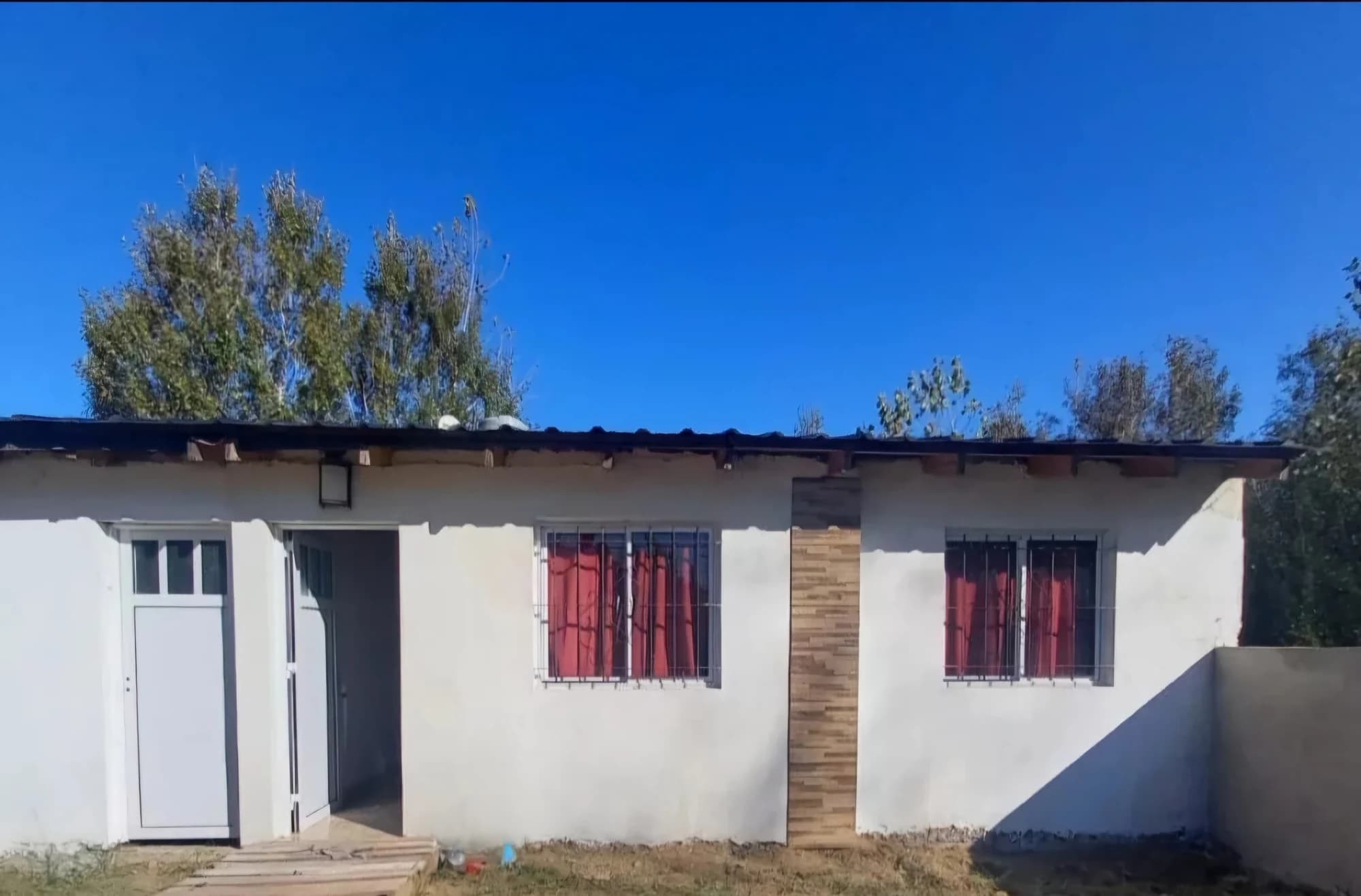 Chalets en Mar del Tuyú: Tu Lugar para Disfrutar y Relajarte - Chalet de 3 Ambientes con Patio Privado en Mar del Tuyú
